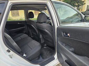 Hyundai I30 1,6 Crdi, 85 kW, rok 2011 - 9