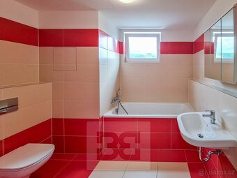 Pronájem bytu 2+kk 54 m², Praha - Vysočany, ev.č. N08429 - 9