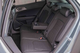 Kia Sportage 1.6 T-GDi Platinum A/T - 9
