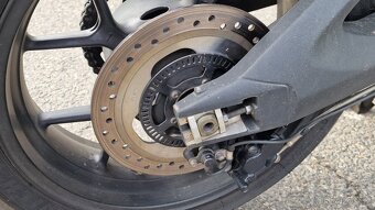 TRIUMPH TIGER 1050 - 9