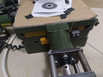 Frézka Proxxon "cnc" - 9