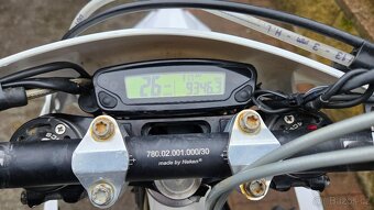 Husqvarna FE 450 - 9