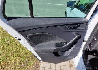 Škoda Kamiq 1,0 TSI STYLE ZÁRUKA benzín manuál 81 kw - 9