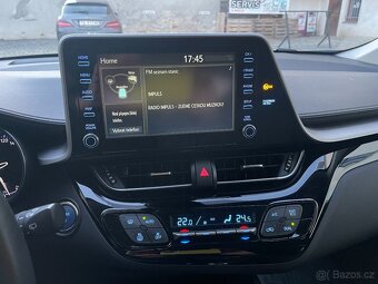 TOYOTA C-HR 1,8 Hybrid 72 kW, 12/2020 395 000,00 Kč bez DPH - 9