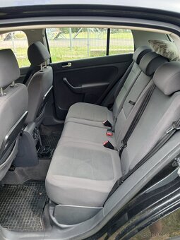 Prodám Volkswagen Golf 5 Plus - 9