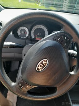 Kia Ceed SW 1.6 i 92 kw - 9