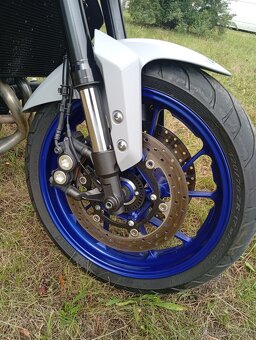 Yamaha mt09 2020 nová v ČR, první majitel - 9