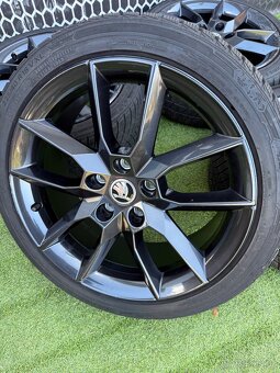 Škoda Octavia 3 RS - GEMINI - 225/40 R18 ZIMNÍ - 9
