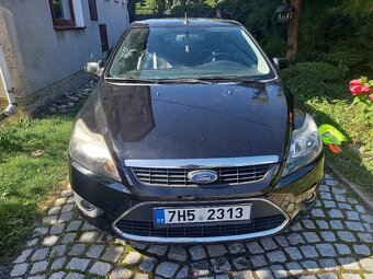 Prodám Ford focus pinifariny 2.o 107 - 9