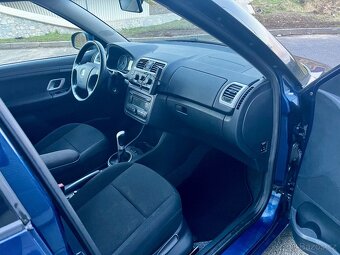 Škoda Fabia 1.6i 16V 77kW VÝHŘEV Tempomat SENZORY AUX - 9