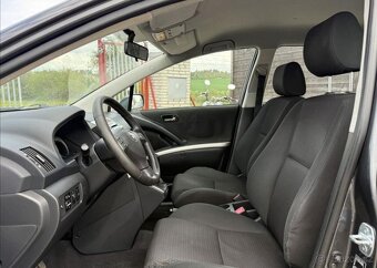 Toyota Corolla 2,2 D4-D TAŽNÉ, SERVISKA nafta manuál 100 kw - 9