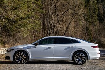Volkswagen Arteon 2.0 TDI - 9