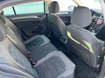 Volkswagen Golf, 2,0TDI 110kW, DSG, VIR. COCKPIT, SERVISKA - 9