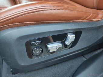 BMW X5 30d xDrive Mpaket HUD VZDUCH KAMERA TAŽNÉ - 9