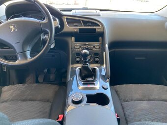 PEUGEOT 3008 1.6 benzín - 9
