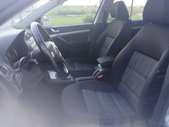 Škoda Octavia 1.6tdi elegance rok 2012 - 9