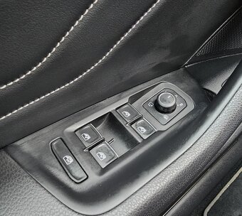 VW Passat Alltrack 2.0 TDI 140 kW 7DSG 4Motion rv.2020 - 9