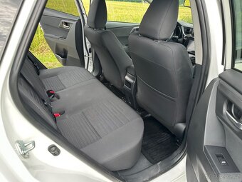 Toyota Auris 1.6 benzin. Manual. 89000 km - 9