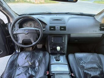 Volvo XC90 - 9