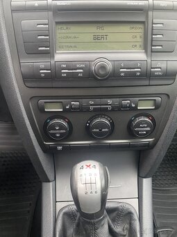 Octavia Scaut II 4x4 2.0 TDI 104kW 6st. manuál - 9