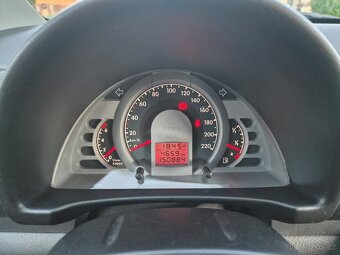 Prodám Volkswagen Fox - 9