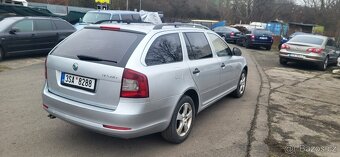 Škoda Octavia combi II 1.9 TDI 77 KW Elegance-CZ-TOP - 9