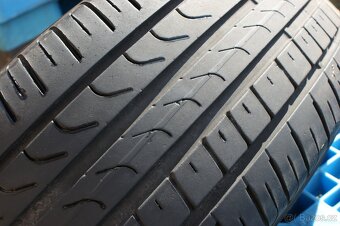 krasna alu kola original VW transporter T5 T6 letni pneu R17 - 9