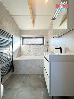 Prodej rodinného domu, 190 m², Jablunkov, ul. Bezručova - 9