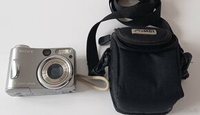 SONY Cyber-shot DSC-S60 + Memory Stick PRO 512MB - 9