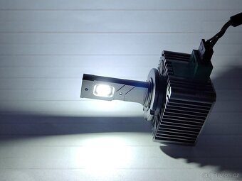Led D1S D2S D3S D5S 6000k 70w led Výkon 70w pár Lumen 24 00 - 9