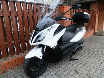 Kymco Downtown 300i - 9