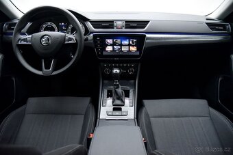 Superb Combi 2.0 TDI Style DSG, Keyless, Full LED, Tempomat - 9