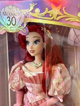 Panenka Ariel Limited Disney D23 Malá mořská víla - 9
