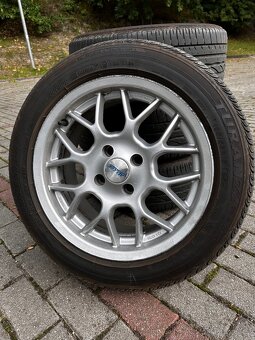 Alu kola Stilauto 15 4x100 s letními pneu Bridgestone - 9