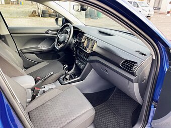 VW T-CROSS 1.0TSI 85KW KOUPENO ČR 1.MAJITEL 32.000KM TOP - 9