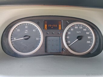Opel Vivaro L2H1, 2.0 CDTI - 9