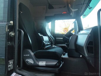 MAN TGS 35.480-8x4–Tridem–Valník+HR-HMF 4020 K-5+JIP FJ1000 - 9