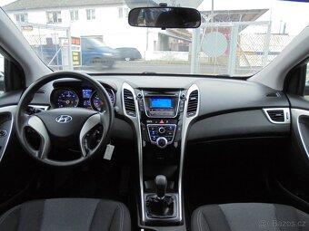 Hyundai i30 1.4 CRDi -66 KW- KLIMA-ALU - 9