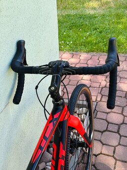 Cyklokrosové kolo Giant TCX SLR 2, vel. M - 9