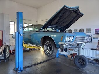 Buick Riviera 1971 455 cui boattail 7,5L V8 - 9