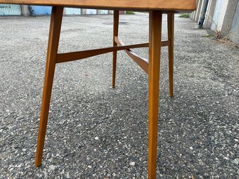 Konferenční retro stůl - 9
