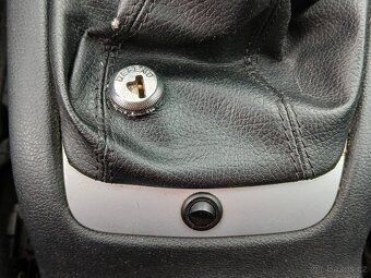 Škoda Octavia II 1.6TDi ,  77 kW nafta, 2011 - 9