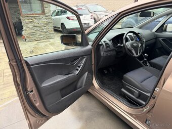 HYUNDAI iX20 1.4i 66 KW 1.MAJITEL,2XKOLA,PO VELÉM SERVISE - 9