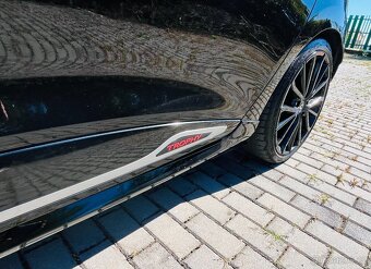 Renault Clio IV RS Trophy 1,6TCe PDC 162kW 2017 - 9