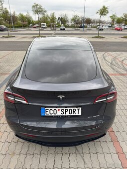 Tesla Y 09/2022 LR AWD 69373km - 9