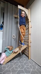 Žebřiny . montessori Piklerové, Piklerův trojúhelník - 9
