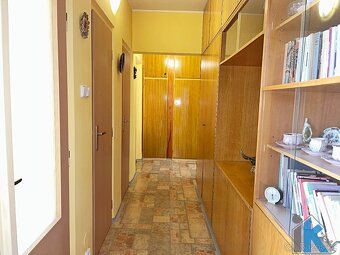 Pěkný byt 2+1 s převodem do OV - 9