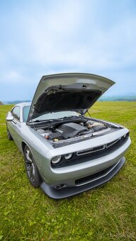 Dodge challenger 5.7 R/T - 9
