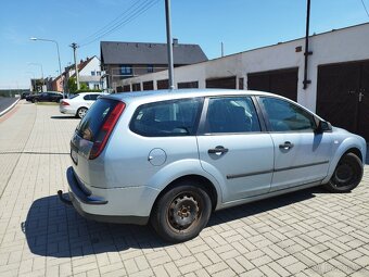 Ford Focus 1.6TDCI - 9