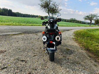 Suzuki DL 650 V-strom - 9